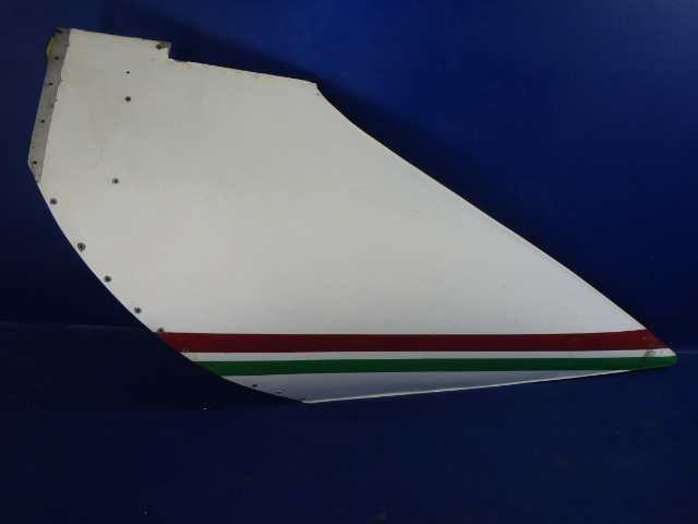 0823412-16 Cessna - CAP - FAIRING TAIL RH